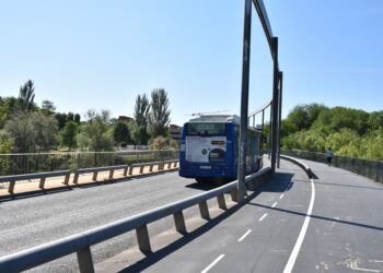 Los trabajadores de los autobuses urbanos no están contentos con la reunión de este jueves