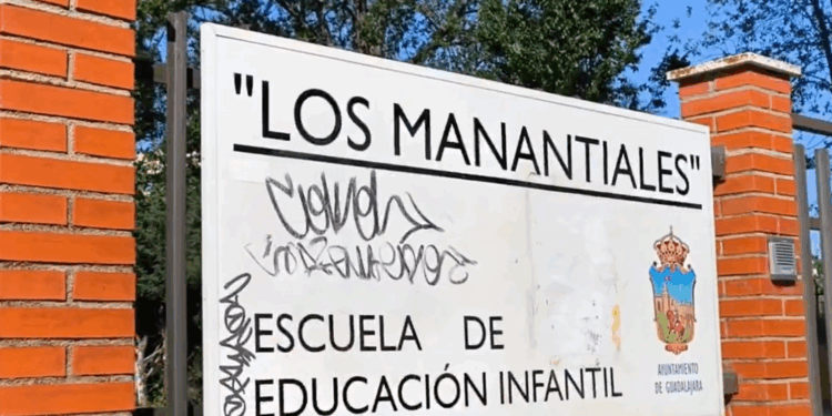 El PSOE denuncia el estado de las escuelas infantiles municipales de Guadalajara