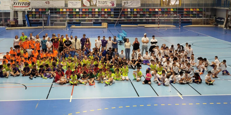 La Liga Escolar de Fútbol Sala 2025 de Azuqueca ha sido clausurada