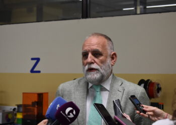 Se presentan las nuevas Aulas de Tecnología Aplicada y el Aula Profesional de Emprendimiento