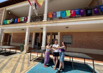 Vega del Henares distribuirá 21.000 vasos reutilizables en las festividades veraniegas