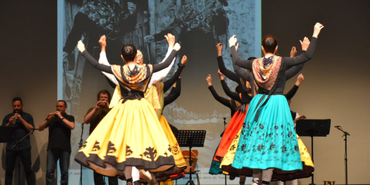Las Escuelas Municipales de Danza cierran temporada con dos actuaciones