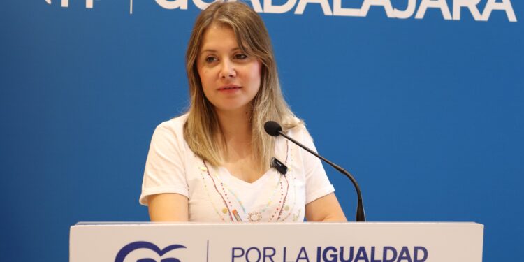 El PP lanza una advertencia a Alberto Rojo