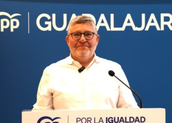 Nacho Redondo: «Page y sus ocho diputados, incluido Alberto Rojo, tienen la llave para frenar a Sánchez»