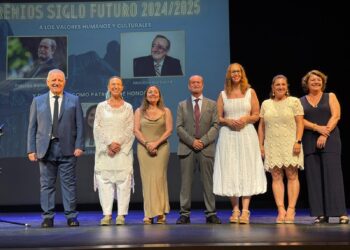 Homenaje a la cultura y la ciencia en la clausura del Curso de la Fundación Siglo Futuro