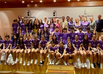 Castilla-La Mancha felicita a las promesas del Balonmano Guadalajara por su temporada