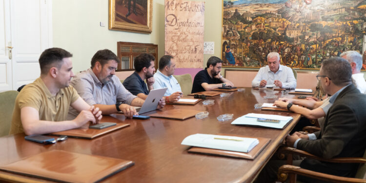 UGT y CCOO y a CEOE-CEPYME Guadalajara se unen a la Zona Franca