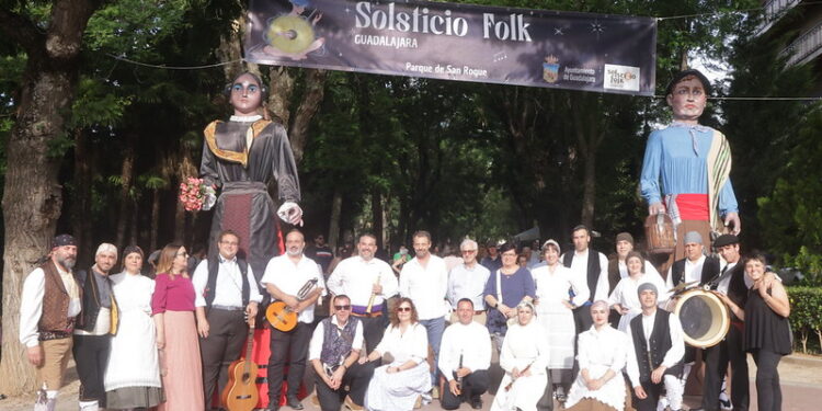 Convocado el concurso del cartel del Solsticio Folk 2025