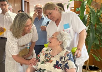 Guarinos pone en valor el trabajo de ‘Los Olmos’