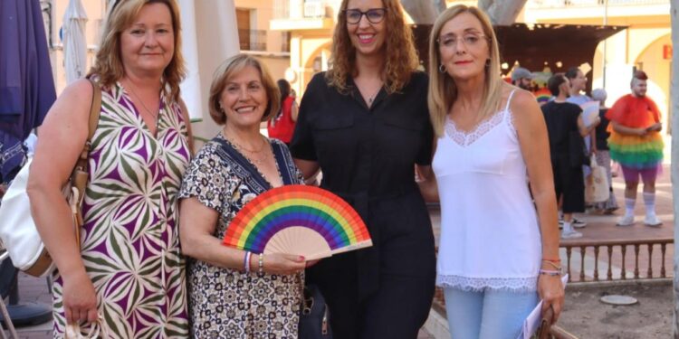 Castilla-La Mancha impulsará convenios con empresas en materia LGTBI