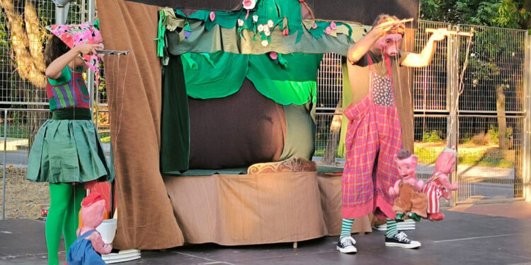 Nuevo lleno de público para la segunda sesión del Titirinillas