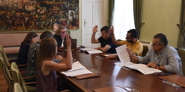 1.268.018 € para mejorar las carreteras y los accesos de nueve pueblos de Guadalajara