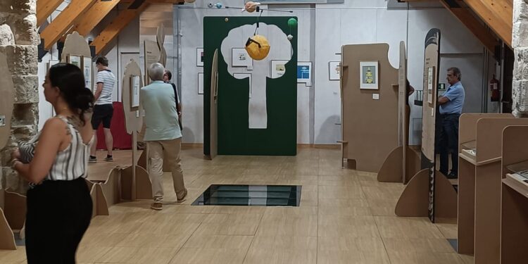 Krahn llega a Almonacid de Zorita con una exposición que invita a pensar la ciencia desde el arte