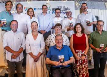 Guarinos reconoce el valor de los hosteleros como motor económico y de empleo