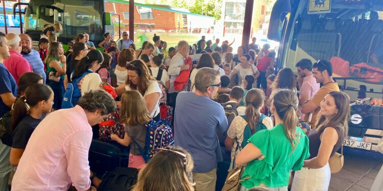 El Gobierno regional despide a los 65 niños y niñas que participan en el Campamento Juvenil de Condemios dentro del programa ‘Verano Joven’