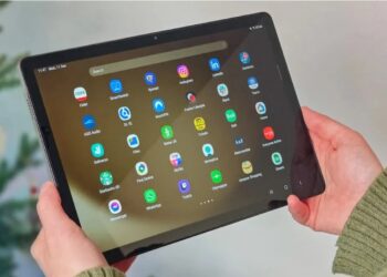 Fontanar impulsa la educación digital con tablets gratuitas para estudiantes de 1º de ESO