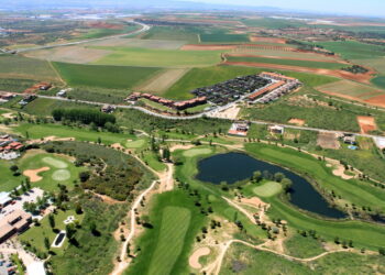 El campo de golf de Cabanillas no perderá su patrimonio
