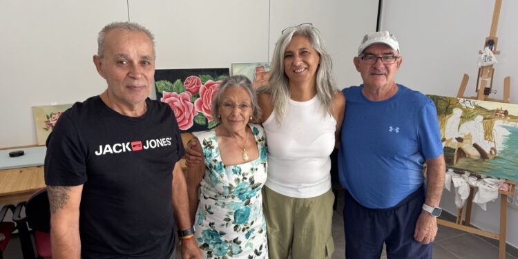 La Asociación de Mayores de Quer estrena sede