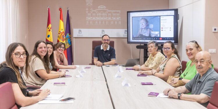 El Ayuntamiento recoge sugerencias para el registro municipal de electrodependientes