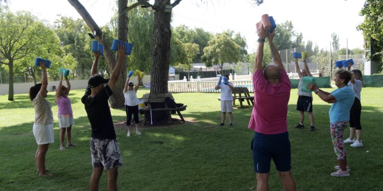 Alovera ha ofrecido a sus mayores 120 plazas gratuitas de ocio saludable