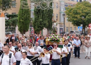Alovera celebra a San Miguel, su patrón.