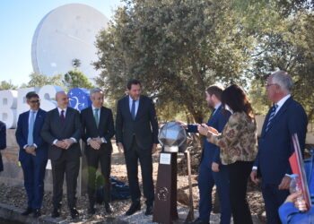 Óscar Puente asiste al 50 aniversario del Observatorio de Yebes