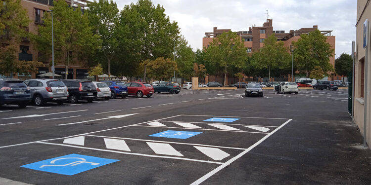 Azuqueca estrena aparcamiento junto al Ayuntamiento