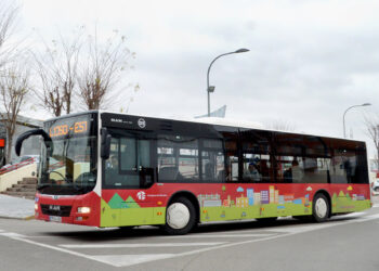 Azuqueca refuerza el servicio de autobuses al cementerio