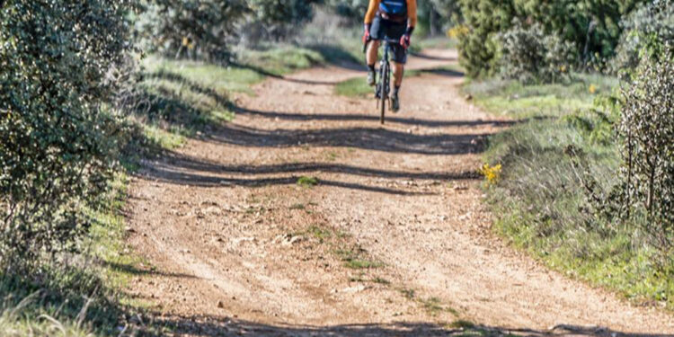 Este sábado Trillo acoge la Gravel Tour Alcarria 2025