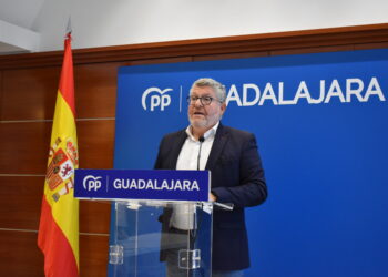Redondo critica al Gobierno regional por presumir de coordinación