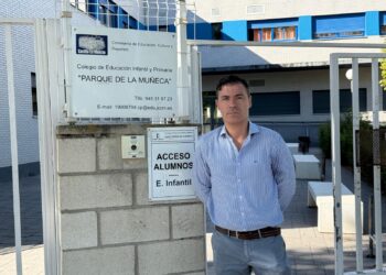 El PP defiende su gestión de los colegios